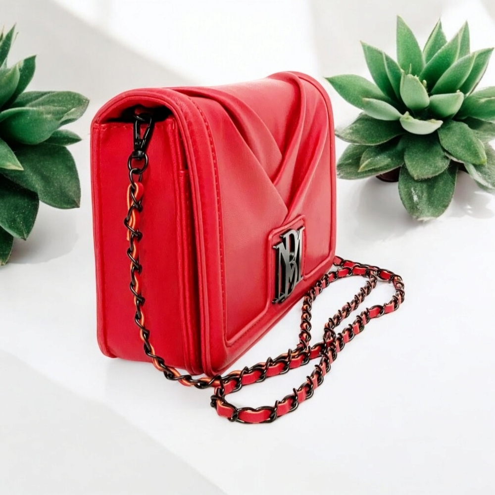 NWT Badgley Mischka Large Pleated Crossbody - Picture 2 of 8